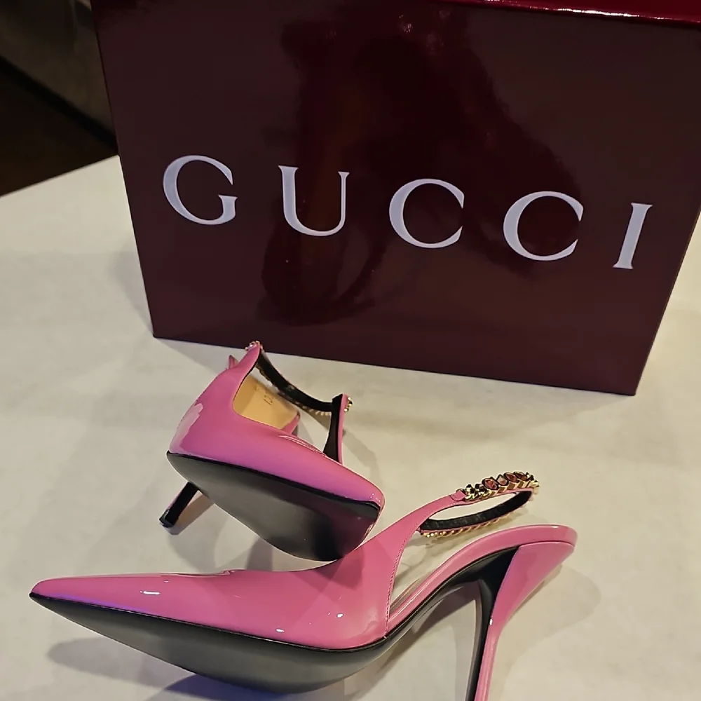 Gucci Vibrant Pink Heels - Picture 1 of 4